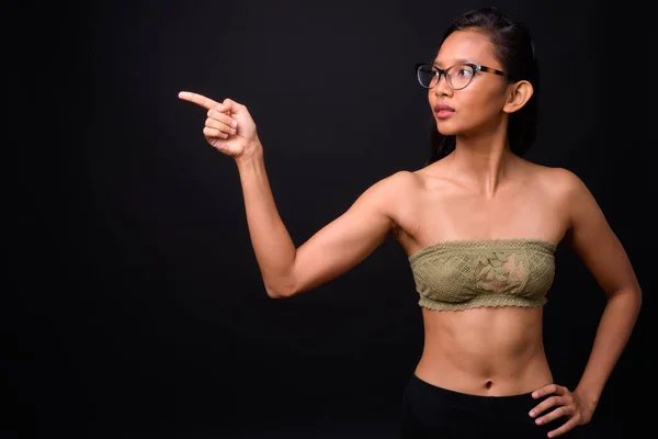 Studio Împușcat Tânără Frumoasă Femeie Asiatică Purtând Lenjerie Intimă Concept — Fotografie, imagine de stoc