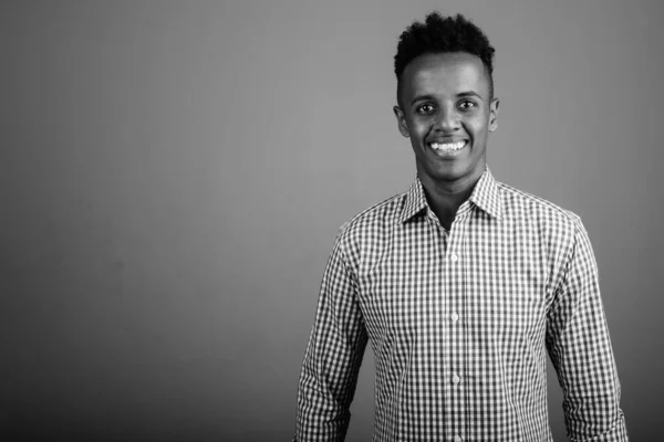 Studio Shot Young Handsome African Businessman Wearing Checkered Shirt Gray — ストック写真