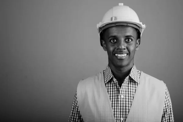 Studio Shot Young Handsome African Man Construction Worker Gray Background — Photo