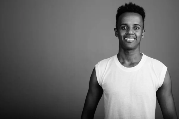 Studio Shot Young Handsome African Man Ready Gym Gray Background — Fotografia de Stock