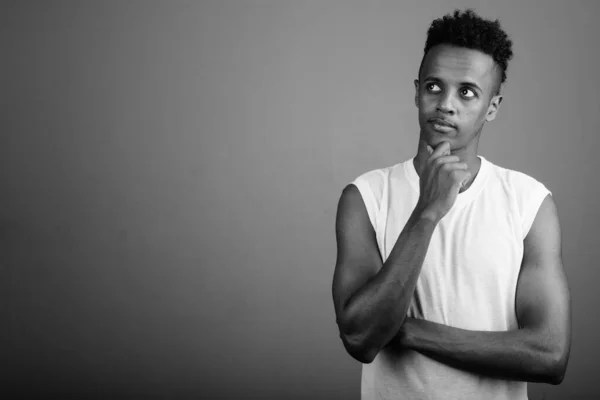 Studio Shot Young Handsome African Man Ready Gym Gray Background — Fotografia de Stock