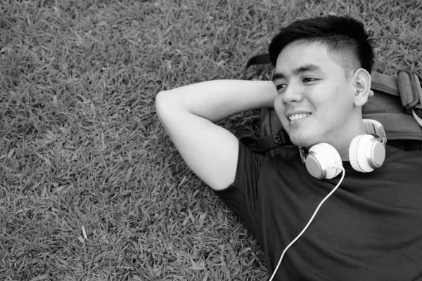 Portrait Young Handsome Filipino Man Relaxing Park Black White — Stok Foto