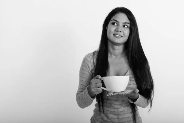 Estudio Joven Hermosa Mujer India Sobre Fondo Blanco Blanco Negro —  Fotos de Stock