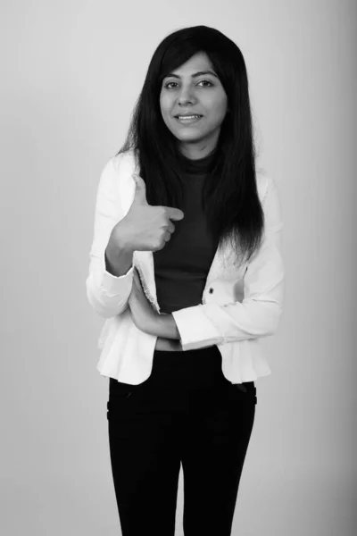 Studio Shot Young Persian Businesswoman Gray Background Black White — Stock Photo, Image