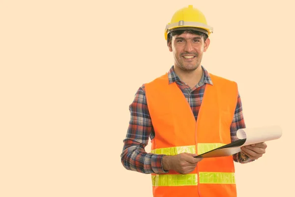 Estudio Joven Trabajador Construcción Persa Con Barba Aislada Sobre Fondo —  Fotos de Stock