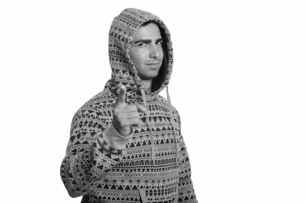 Studioaufnahme Eines Jungen Gut Aussehenden Persischen Mannes Mit Kapuzenpullover Vor — Stockfoto