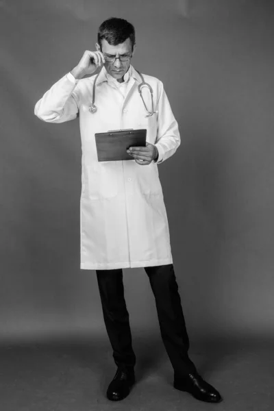 Studio Shot Handsome Man Doctor Gray Background Black White — 스톡 사진