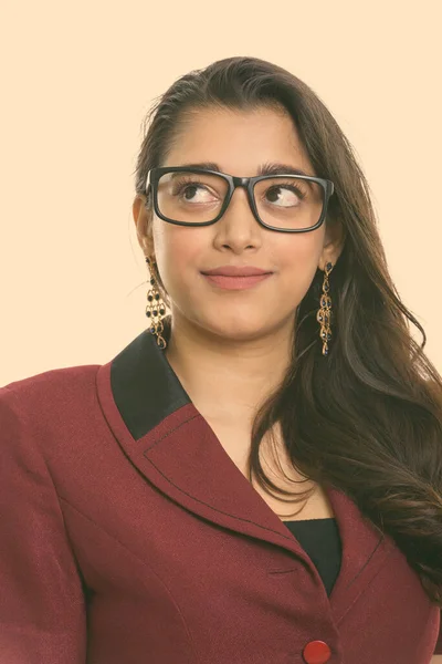 Studio Strzał Młody Piękny Indyjski Bizneswoman Izolowane Białym Tle — Zdjęcie stockowe
