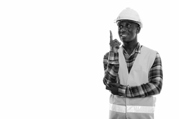 Estudio Joven Trabajador Construcción Africano Aislado Sobre Fondo Blanco Blanco —  Fotos de Stock