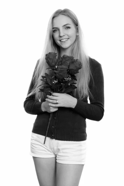 Studio Shot Ung Smuk Teenagepige Med Blond Hår Isoleret Mod - Stock-foto