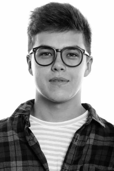 Studio Zdjęcie Młodego Przystojnego Hipstera Okularach Odizolowanych Białym Tle Czerni — Zdjęcie stockowe