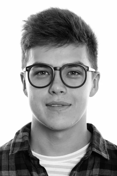 Studioaufnahme Eines Jungen Gut Aussehenden Hipstermannes Mit Brille Vor Weißem — Stockfoto