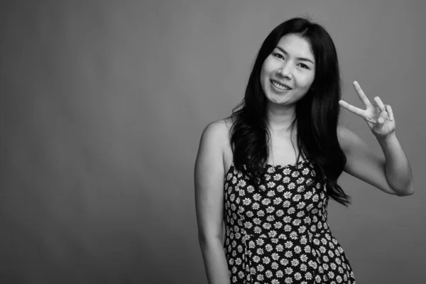 Studio Shot Asian Woman Wearing Dress Gray Background Black White — Stock Photo, Image