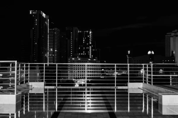 Portrait Rooftop Swimming Pool Overlooking View City Night Black White — Stock Photo, Image