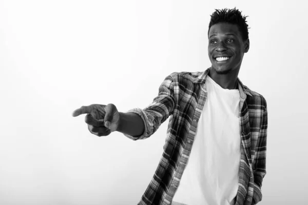 Studio Skott Ung Vacker Afrikansk Hipster Man Med Afro Hår — Stockfoto