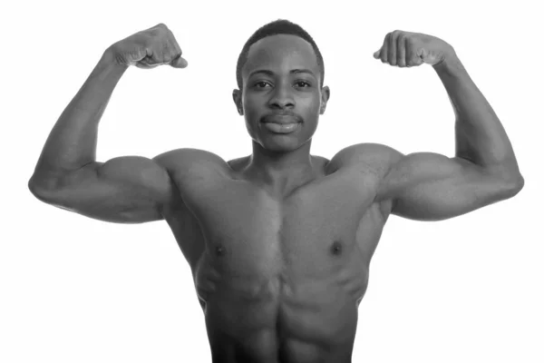 Estúdio Tiro Jovem Bonito Muscular Africano Homem Sem Camisa Isolado — Fotografia de Stock