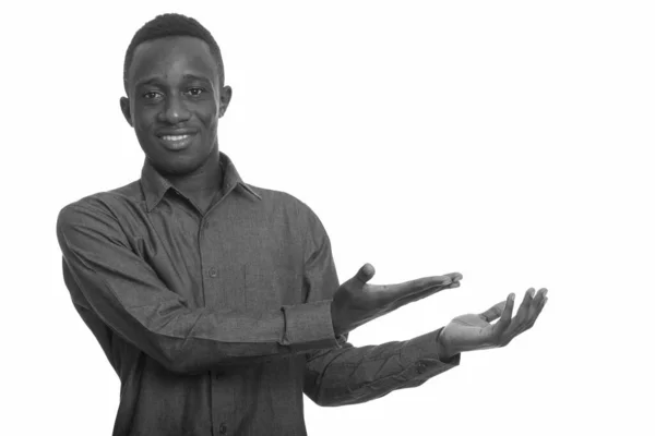 Studio Skott Ung Vacker Afrikansk Affärsman Isolerad Mot Vit Bakgrund — Stockfoto