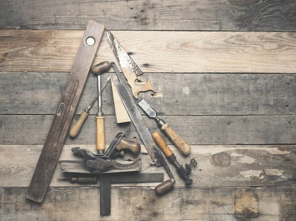 Instrumente Tâmplărie Vintage Pom Crăciun Masă Veche Lemn Rustic Spațiu — Fotografie, imagine de stoc