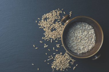 Sağlıklı gıda maddeleri üzerinde karanlık mazisi