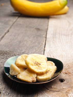Lezzetli organik muz cipsi
