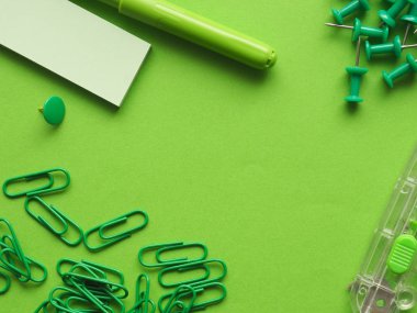 Yeşil ofis gereçleri 