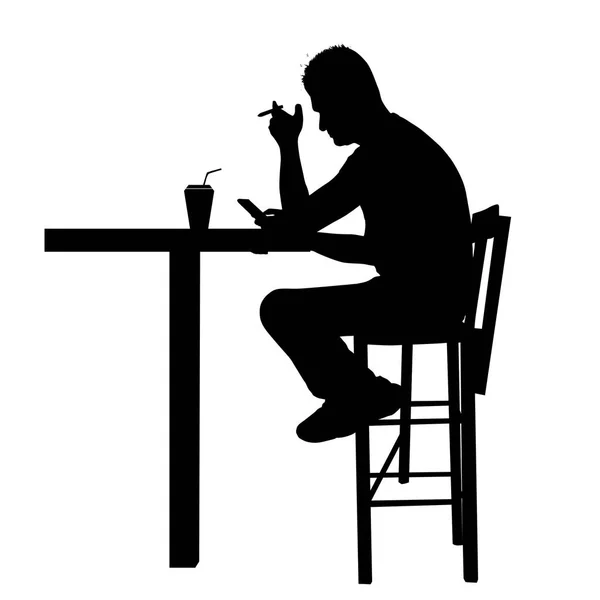 Silueta de hombre sentado en una mesa en la cafetería, bar, restaurante o pub sobre fondo blanco, ilustración vectorial — Vector de stock