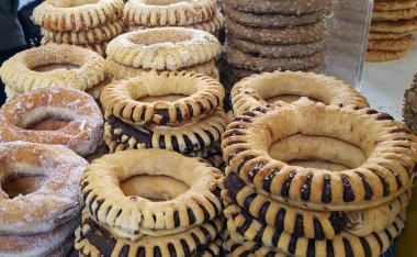 Sokak satıcısı Atina, Yunanistan, Yunan simit (Koulouri'nin)