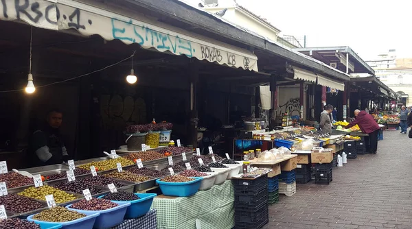 Atenas Grécia Novembro Mercado Rua Com Azeitonas Frutas Legumes Frescos — Fotografia de Stock