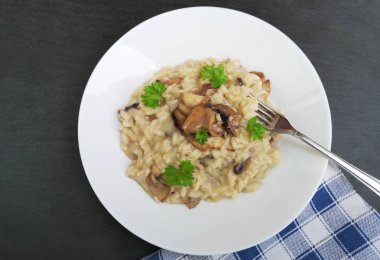 mantarlı risotto