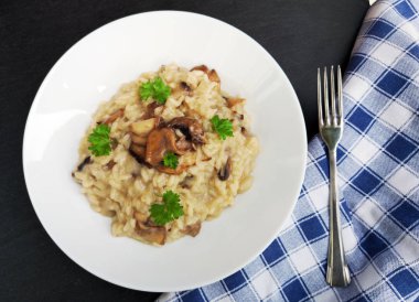mantarlı risotto