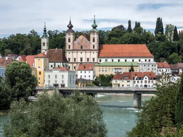 Michaelerkirche in steyr, austria. — ストック写真