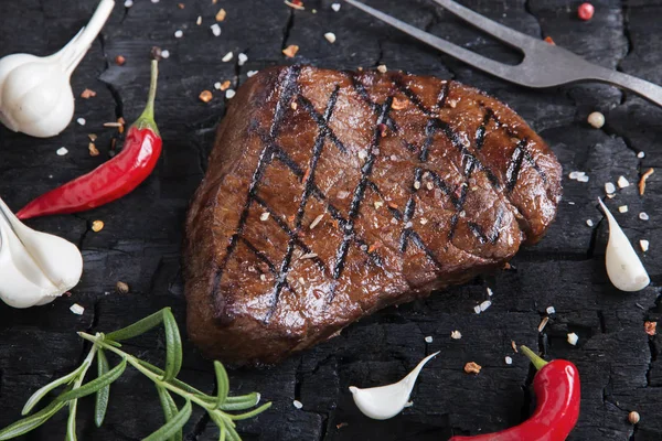 Faszénen Grillezett Marha Steak — Stock Fotó