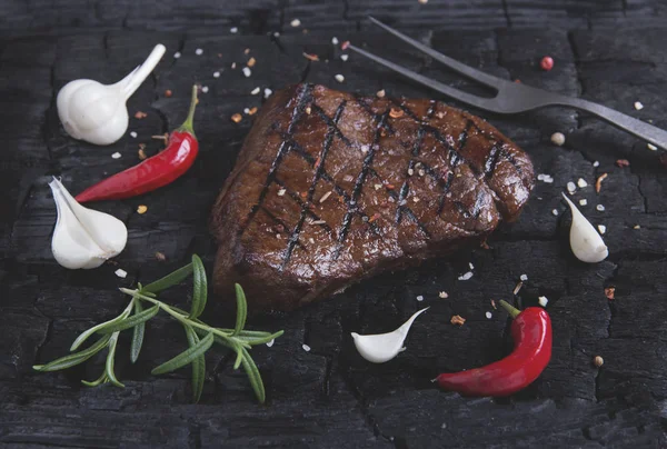 Faszénen Grillezett Marha Steak — Stock Fotó