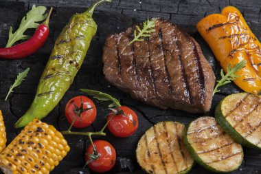 ızgara sebzeli dana biftek