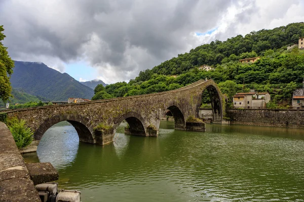 Toskana bölgesindeki Devilsbridge 