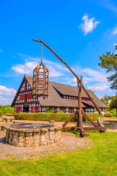 Haus Zomerdag Tegen Hemel — Stockfoto