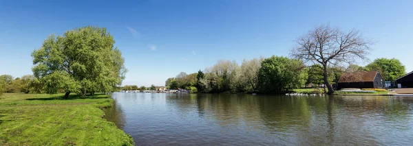 panoramik St Neots park Cambridgeshire'deki/daki oteller