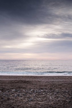 manzara plaj ve deniz güneş Kosta tropikal batıyor gibi almunecar İspanya