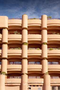 İspanya'da bina cephesi