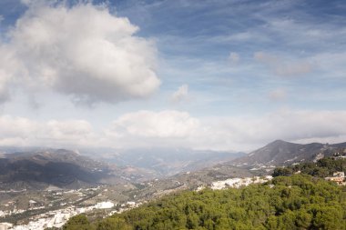 İspanya'da dağların manzara görüntüsü