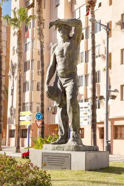 Statue in the town of Almunecar — Stock Photo, Image