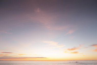 güneş denizden geliyor