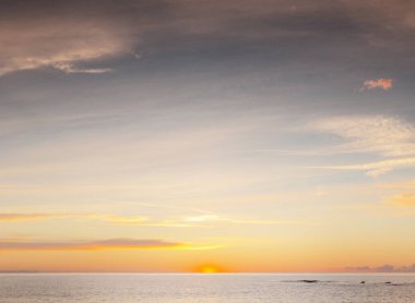 güneş denizden geliyor