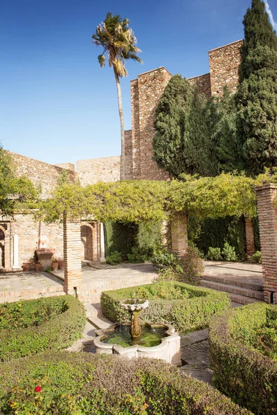 Malaga'daki Alcazaba tahkimatı