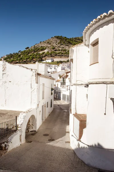 Building in the spanish town of mijas — Stockfoto