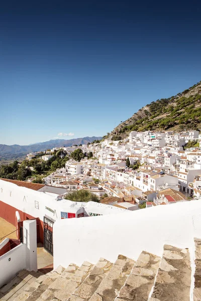 Plaza de toros en la cima de la colina mijas en España —  Fotos de Stock