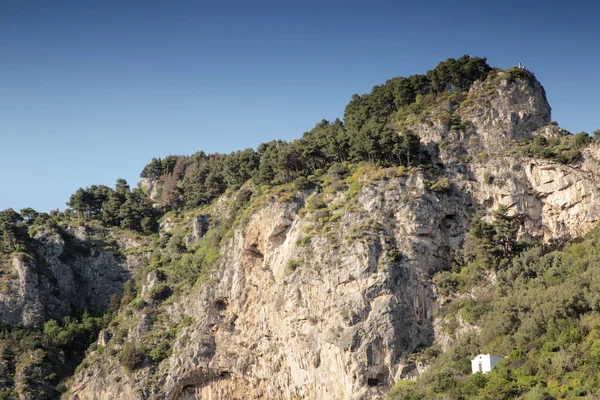 Pohled na hory podél pobřeží amalfi — Stock fotografie