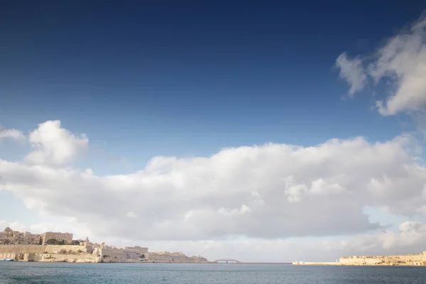 Imagem Paisagem Marinha Valletta Tirada Grande Porto Malta Olhando Para — Fotografia de Stock