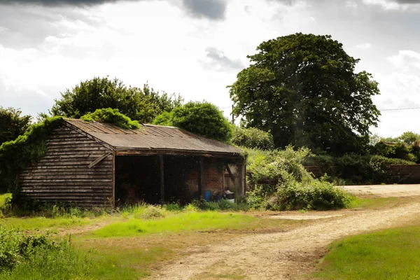 Single Track Pathway Farmland Old Barn — Stock Photo, Image