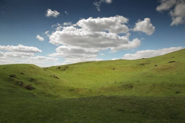 manzara görüntüsü Warwickshire İngiltere 'deki Burton Dassett Hills kır parkından 
